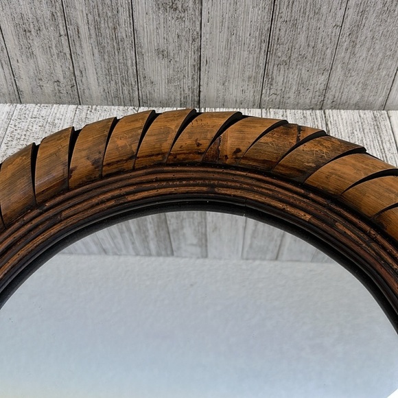 Vintage Bamboo and wood round mirror - Picture 7 of 8